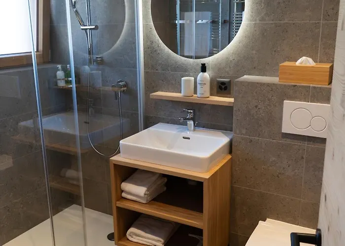 Les Chamois Hotel 3*