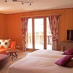 Hotel Les Chamois 3*
