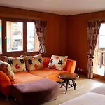 Les Chamois Hotel