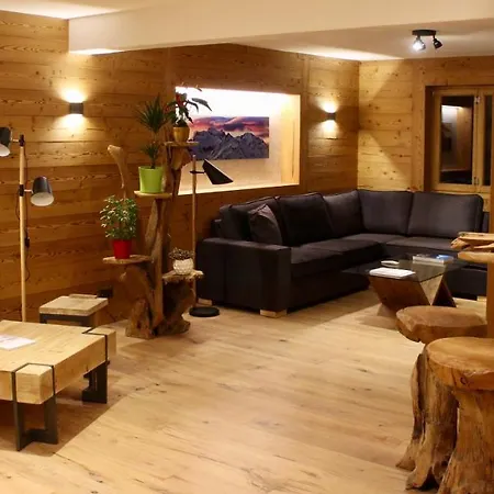 Hotel Les Chamois 3*