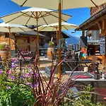 Hotel Les Chamois 3*